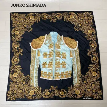 준코 시마다 대형 스카프 투우사 꽃무늬 블랙 x 골드 실크 100%