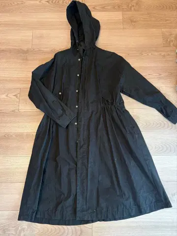 미즈이로 인드 미디움 롱 코트 면 블랙