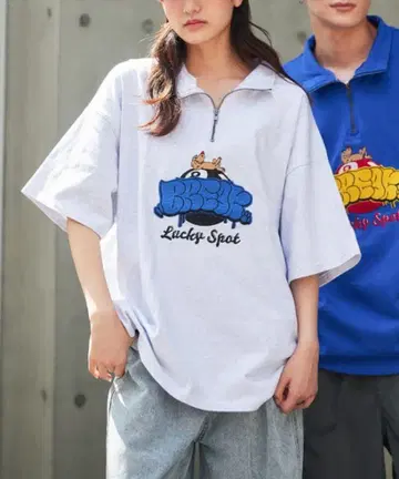 SPINNS 빅 실루엣 BREAK 로고 하프 지퍼 티셔츠 당일 발송