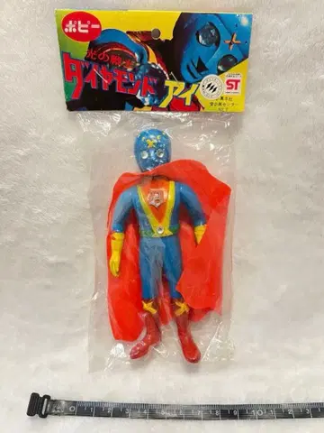 포피 다이아몬드 아이 피규어