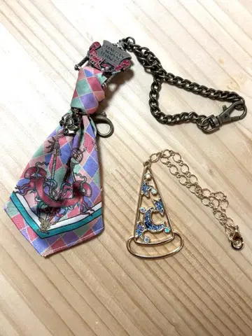 디즈니 백참 2세트 / 비욘드 + 판타지아