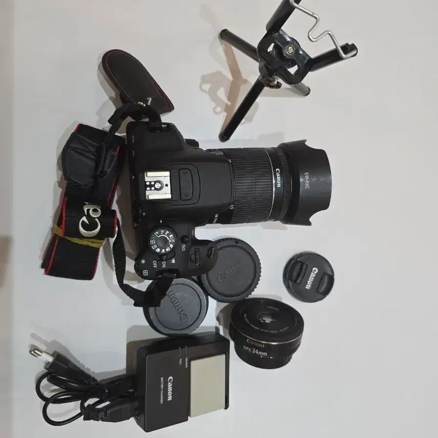 캐논 EOS 700D 카메라