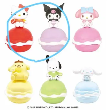 산리오 캐릭터즈 마카롱 케이스 키티 쿠로미