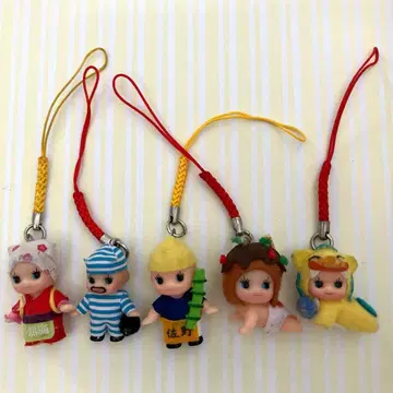 지역 한정판 큐피 스트랩 5개 세트