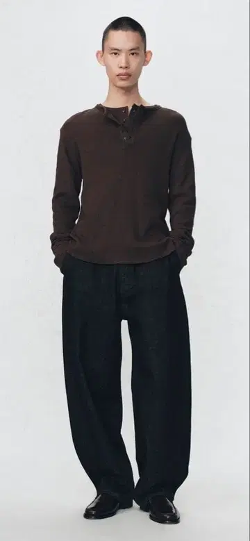 S zara soshiotsuki 헨리넥 와플 T셔츠 브라운