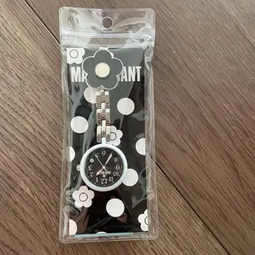 MARY QUANT 간호사 시계
