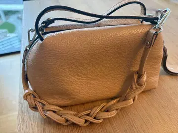 GIANNI CHIARINI 베이지 가죽 미니백 라이트 브라운