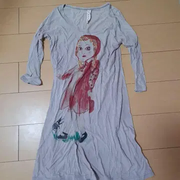 아차츄무 빨간 망토 원피스