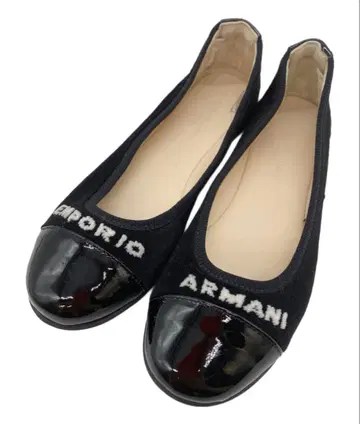 엠포리오 아르마니 블랙 벨벳 플랫슈즈
