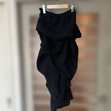 블루 블랑 루즈 스커트