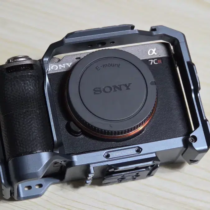소니 a7cr 바디 실버 판매합니다