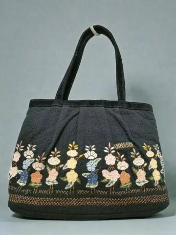 ANNA SUI 안나수이 자수 퀼팅 토트백 안쪽 올 패턴 블루