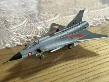 1/144 사브 J-35 드라켄 완성품