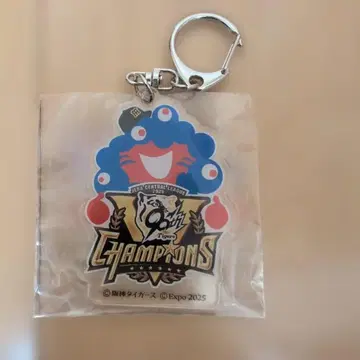 한신 타이거즈 미야쿠미야쿠 콜라보 아크릴 키링 챔피온