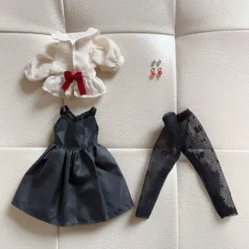 네오 브라이스 밀키 웨이 슈가 아웃핏 3점 + 귀찌