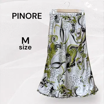 PINORE 피노레 올 패턴 플레어 스커트 M 사이즈 그린 실버