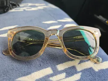 EPOKHE DYLAN 클리어 프레임 그린 렌즈