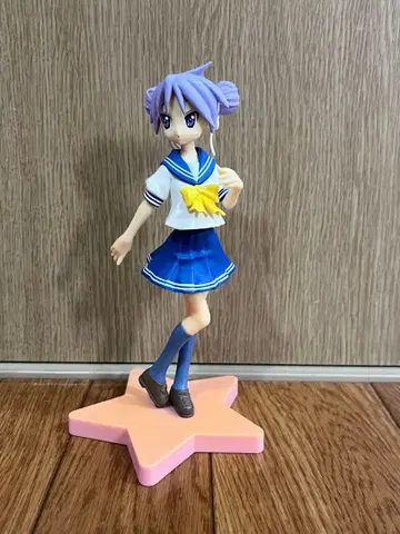 러키스타 히이라기 카가미 엑스트라 피규어 본체만