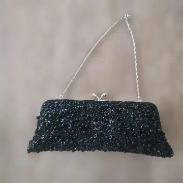 UNTITLED 비즈 장식 블랙 핸드백