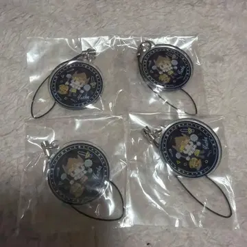 컴퍼스 카페 용사 가챠가챠 키링 세트