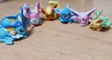 포켓몬 빗쿠라타마고 이브이 프렌즈 여유로운 타임