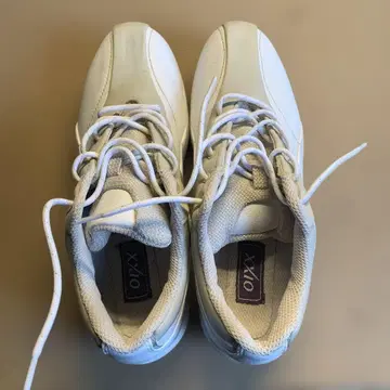 XXIO 젝시오 골프 신발 (여성용) 화이트