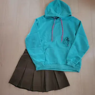 SHEIN 팔팔루자 바넬로프풍 코디 후드티 스커트