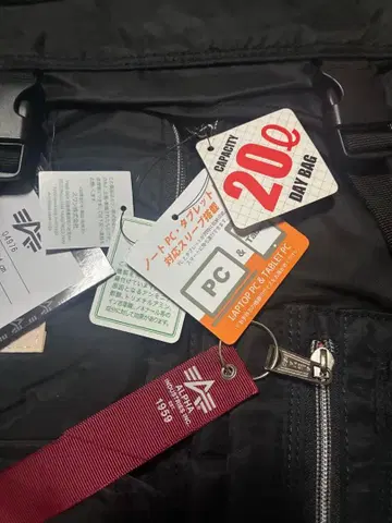 ALPHA 알파인더스트리즈 플라이트 나일론 백팩 블랙 하자품 4