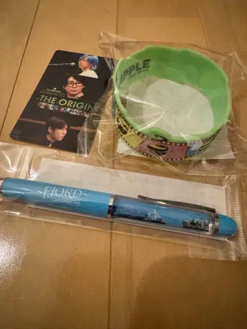 미세스 그린애플 영화 FJORD 피요르드 볼펜 러버밴드