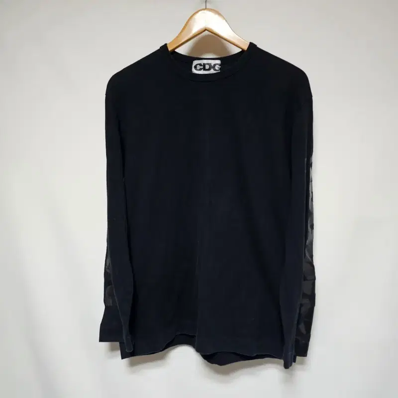 CDG 꼼데가르송 프린팅 사이드레터 롱슬리브 실측 95