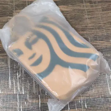 스타벅스 마이 커스터마이즈 저니 가죽 참 파우치