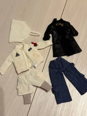 넨도로이드돌 오비츠 의류 세트 판매 딜러