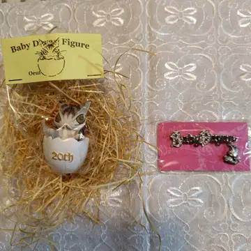 와치필드 다얀 20주년 기념 피규어 BABY03 반짝이 브로치