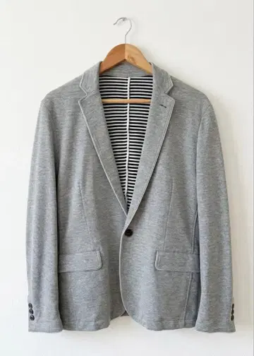 새상품급 TK (더 샵 티케이) 면 혼방 니트 테일러드 자켓 사이즈 3