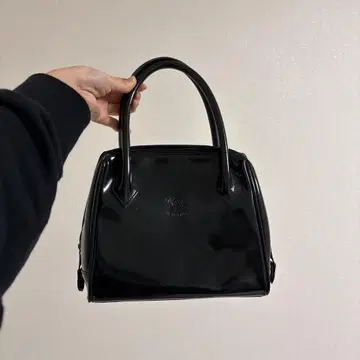 IL BISONTE 블랙 핸드백 정품