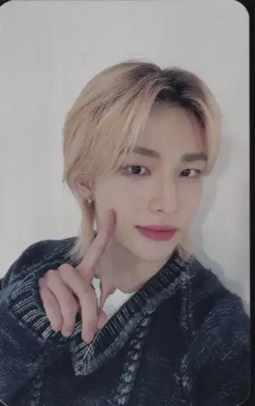 StrayKids LOTTE Hyunjin 5-STAR