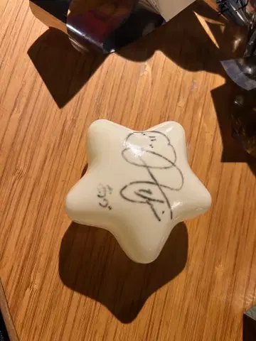 사인 포함 하트형 공 AKB48 야기 아이즈키