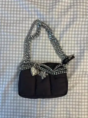 Heaven by Marc Jacobs Y/Project 백