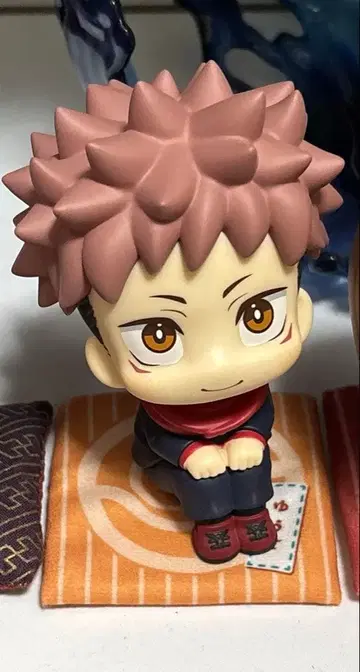 주술회전 룩업 이타도리 유우지 좌식 방석 포함