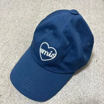 emis 블루 하트 로고 캡