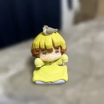 귀멸의 칼날 오넴탄 6형 젠이츠 니도네 미니 피규어