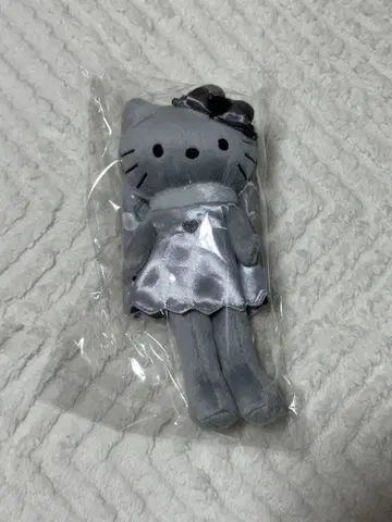 헬로키티 스타일업 마스코트 엔젤 (그레이)