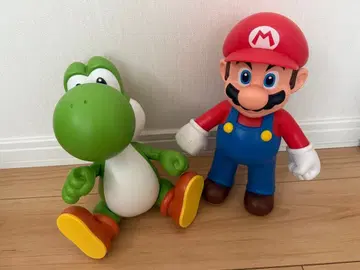 슈퍼 마리오 브라더스 피규어 마리오, 요시