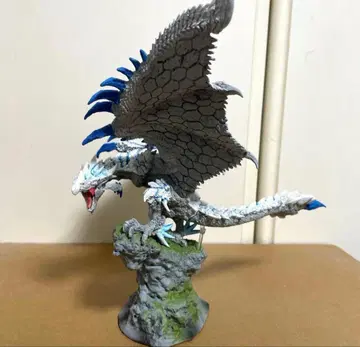 젤 레우스 크리에이터즈 모델 몬스터 헌터 몬헌 피규어