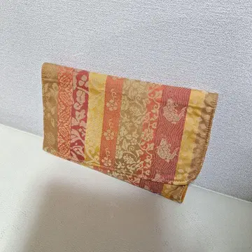 야시로 진의 니시진 비단 가방