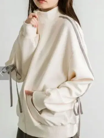 올리브 데 올리브 소매 리본 트랙 자켓 아이보리