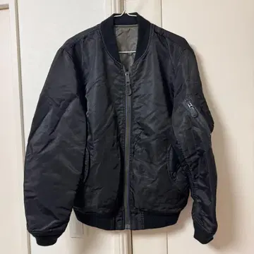 AVIREX 리버서블 MA-1 플라이트 자켓