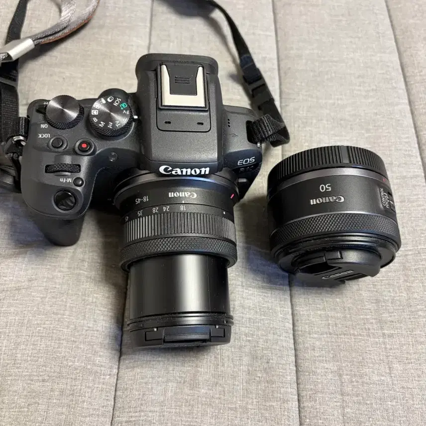 캐논 EOS R10 미러리스 카메라 + 렌즈2개