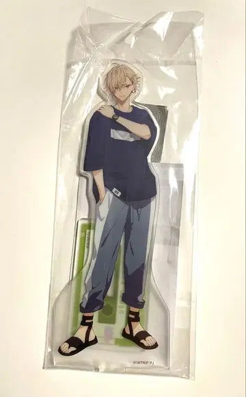 18TRIP 에이트리 쿠라쿠마 시오 아크릴 스탠드