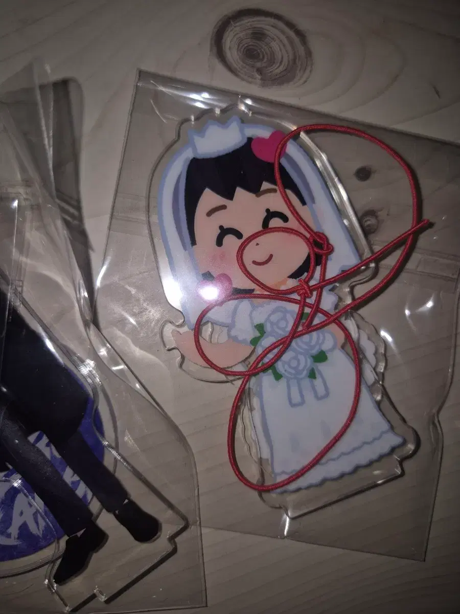 Product Details - 4